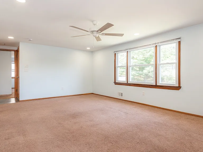 75 Star Lake Rd #2 — Photo 8