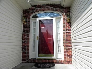 2nd image of 46 Niblick Ct