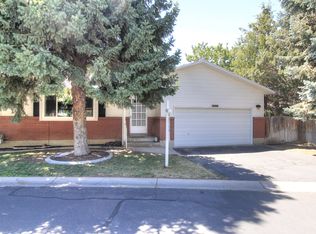 3286 E Bengal Blvd, Cottonwood Heights, UT 84121