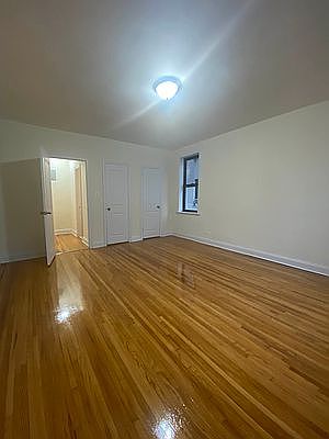 4th image of 83-15 Lefferts Blvd #3L