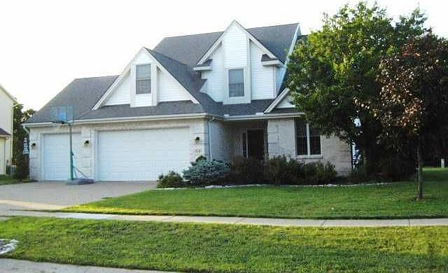 2nd image of 416 Cambridge Dr