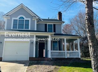 11925 Long Forest Dr, Charlotte, NC 28269