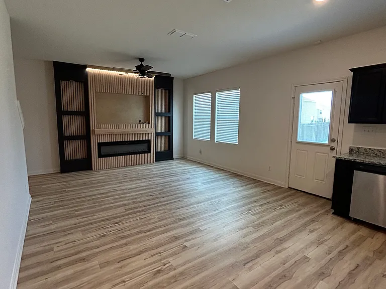 14318 Elkhorn Crst — Photo 13