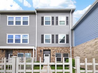 5262 Ella Blvd #104, Houston, TX 77018