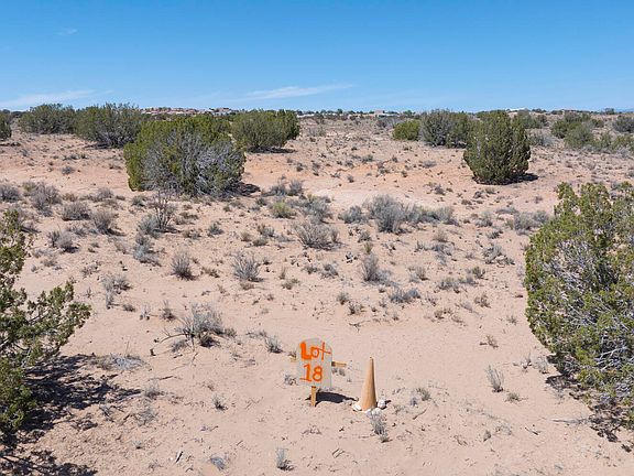 5th image of 6211 Caldera Rd NE