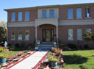 7151 Church St, Morton Grove, IL 60053