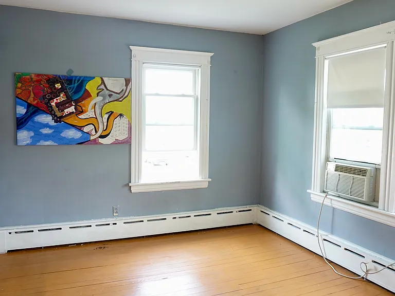 21 Ardmore St #25 — Photo 2