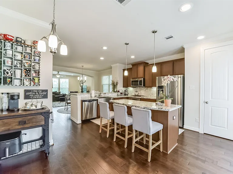 1517 Miles Oaks Pl — Photo 14