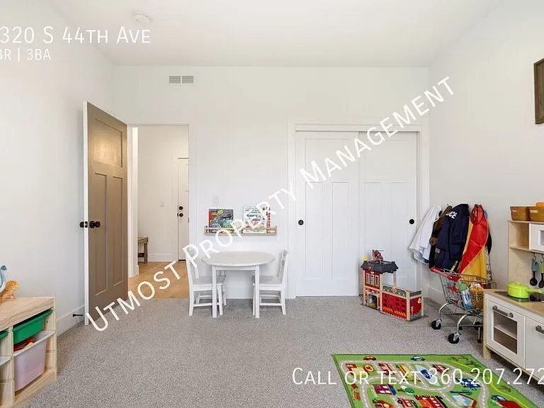 1320 S 44th Ave — Photo 19