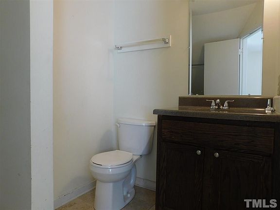 3rd image of 2146 Charles St APT 02