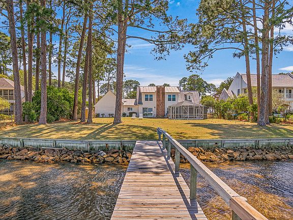 2nd image of 186 Bayshore Dr