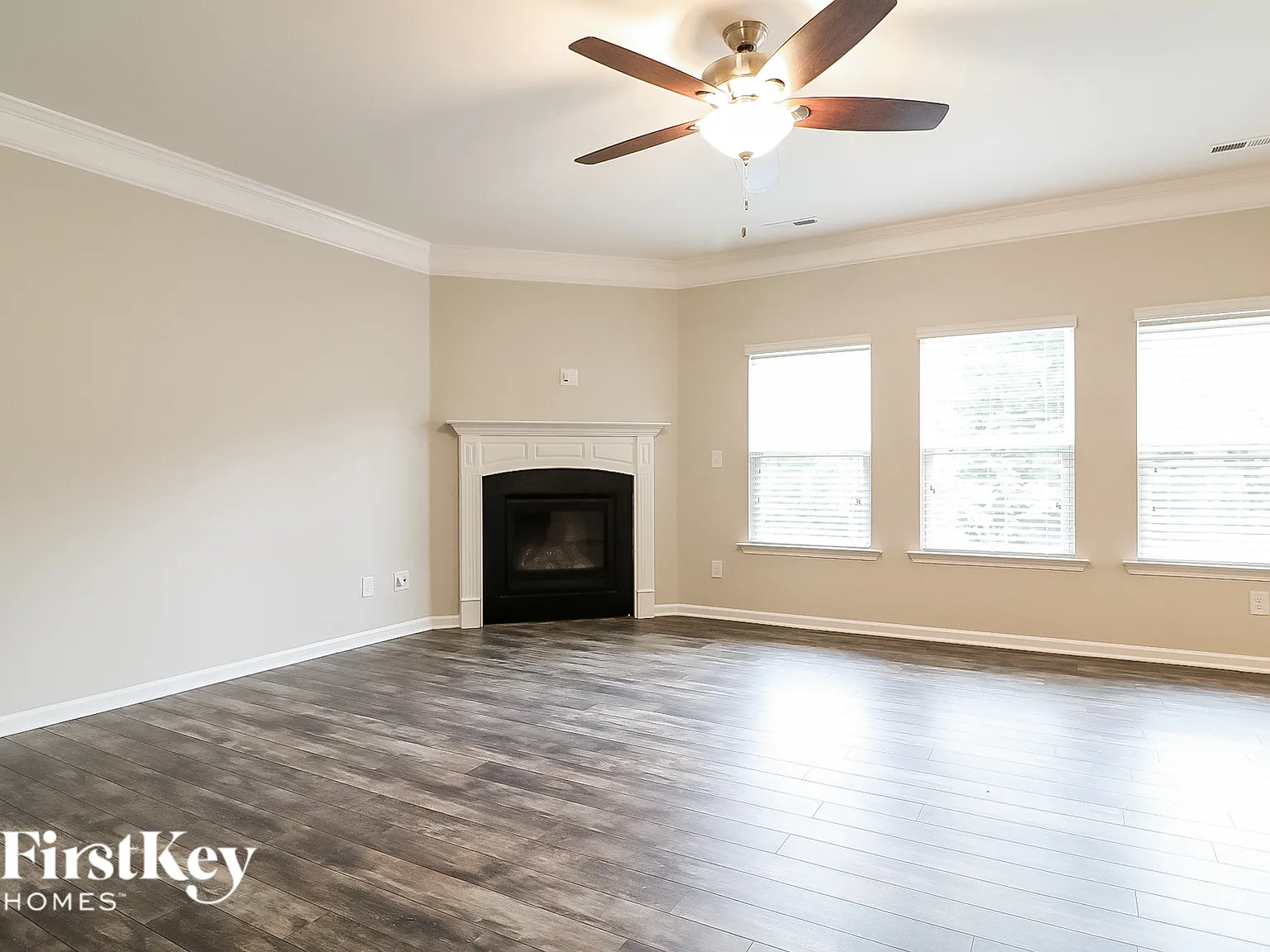 4 bed, 3.0 bath, 2602 sqft, $2,515 — Photo 3