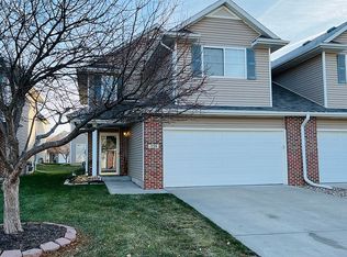 1729 N 176th Plz, Omaha, NE 68118