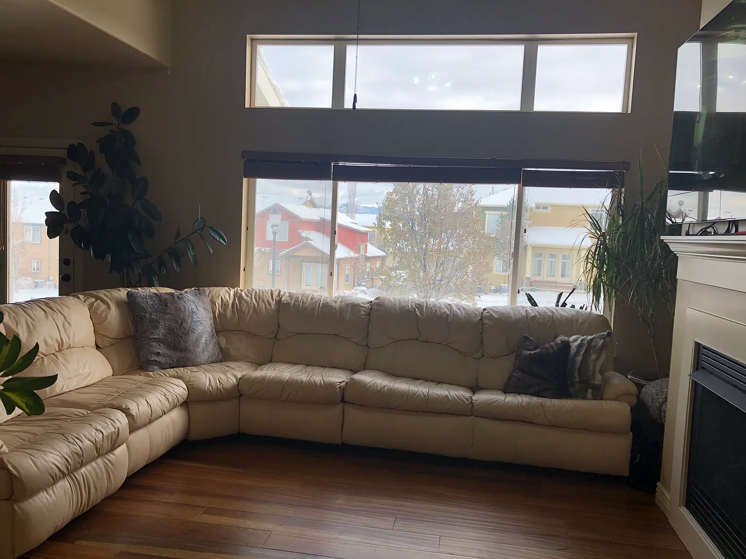3 bed, 3.5 bath, 2148 sqft, $990 — Photo 4
