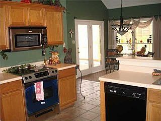 5th image of 348 Mysen Dr