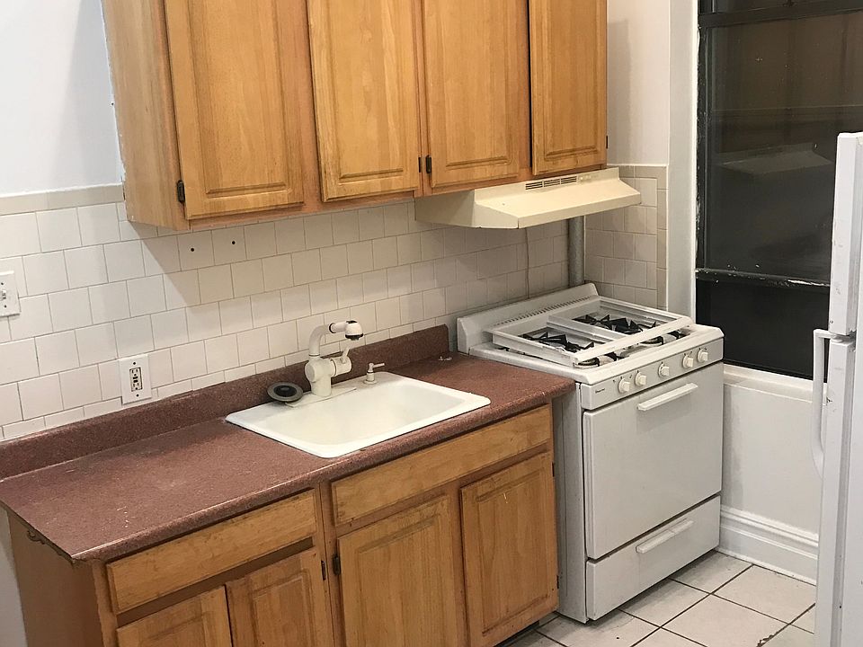 1st image of 803 Nostrand Ave #1HR