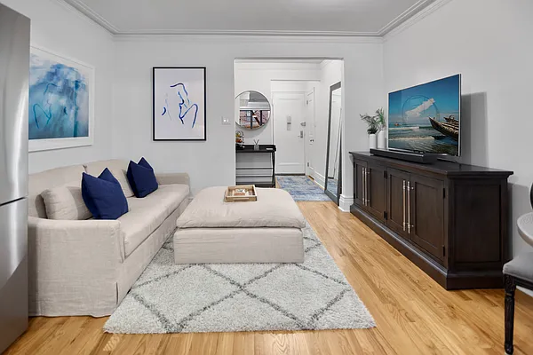 Sold by Hauseit LLC | media 2