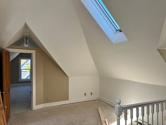 3rd image of 3114 Hennepin Ave #2