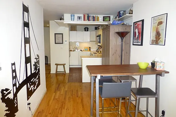 Rented by Brooklyn Bridge | media 15