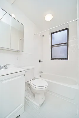 Rented by Living New York | media 4