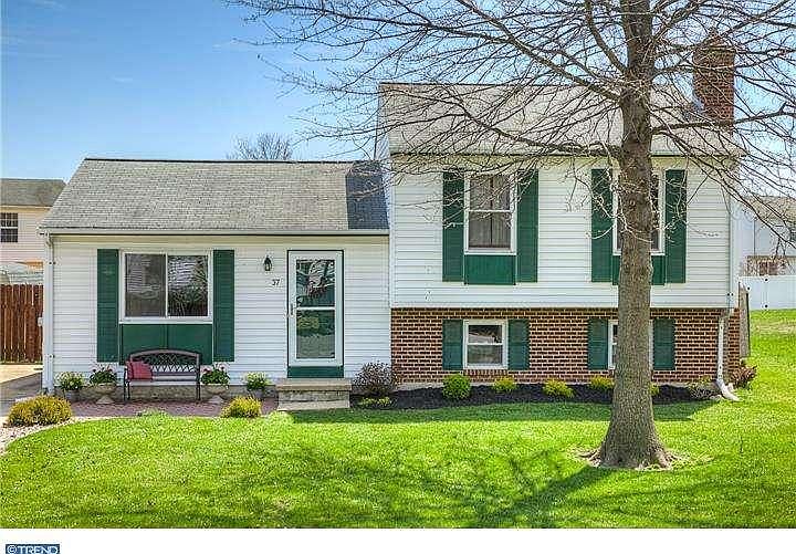 1st image of 37 Creekside Dr