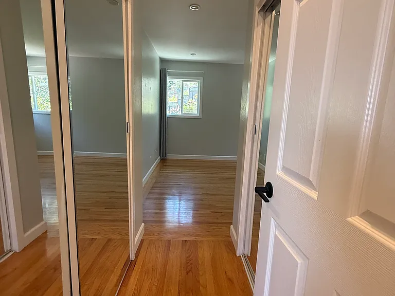 201 Amador Ave — Photo 9