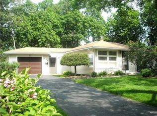 244 Dellwood Rd, Rochester, NY 14616