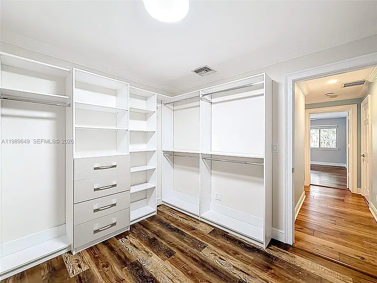 4330 SW 7th St — Photo 34