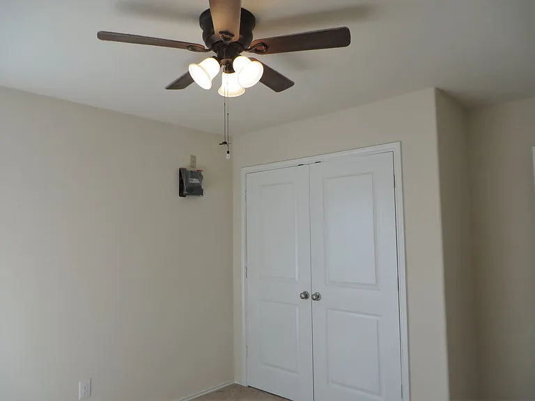 400 Major Lee Ln — Photo 12