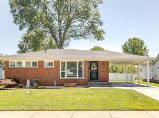 420 Montclaire Ave, Edwardsville, IL 62025