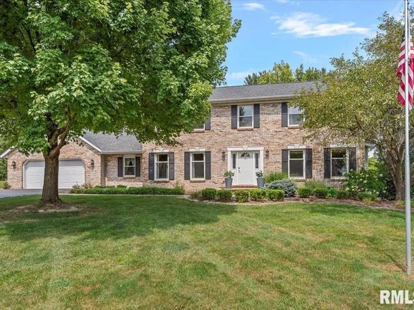 4 Red Bud Run, Sherman, IL 62684