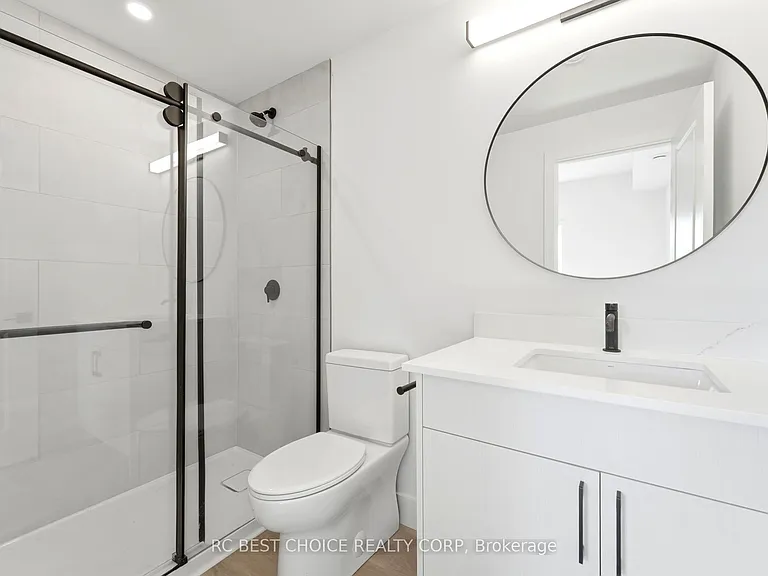 108 Briscoe St E — Photo 19