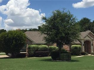 3017 Big Springs Dr, Joshua, TX 76058
