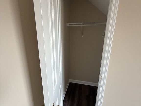 5th image of 1135 Eastwoods Dr