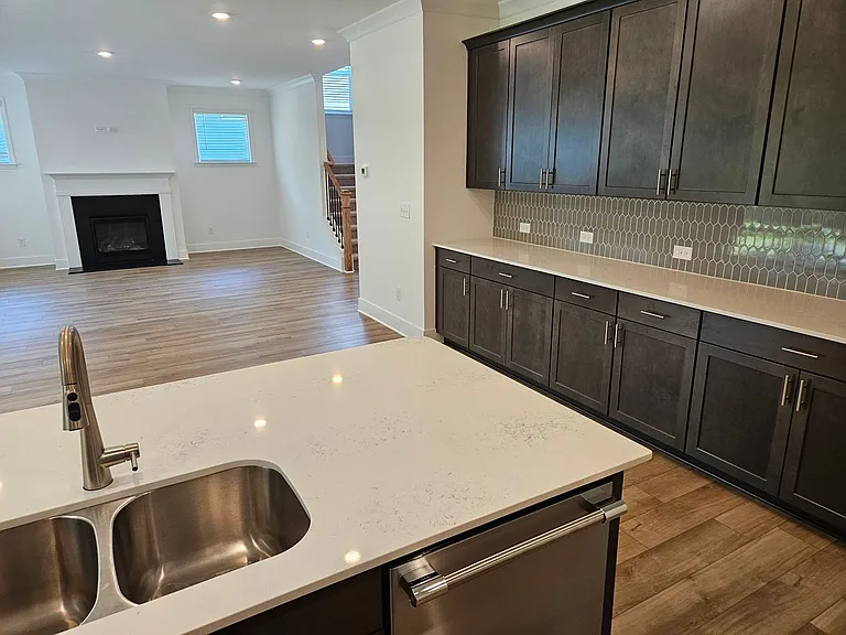 97 Andalusa Ct — Photo 16