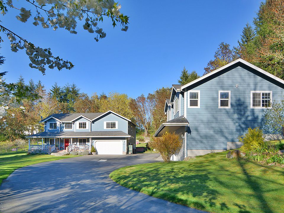 2 houses: 2332 sf + 842 sf 