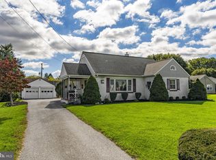 128 Sadsbury Ave, Christiana, PA 17509
