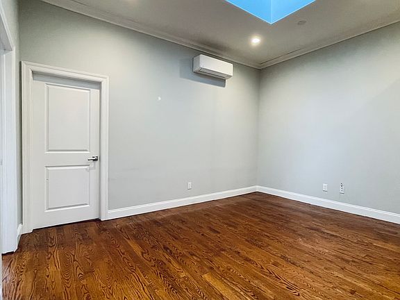 3rd image of 227 Lenox Ave APT 8