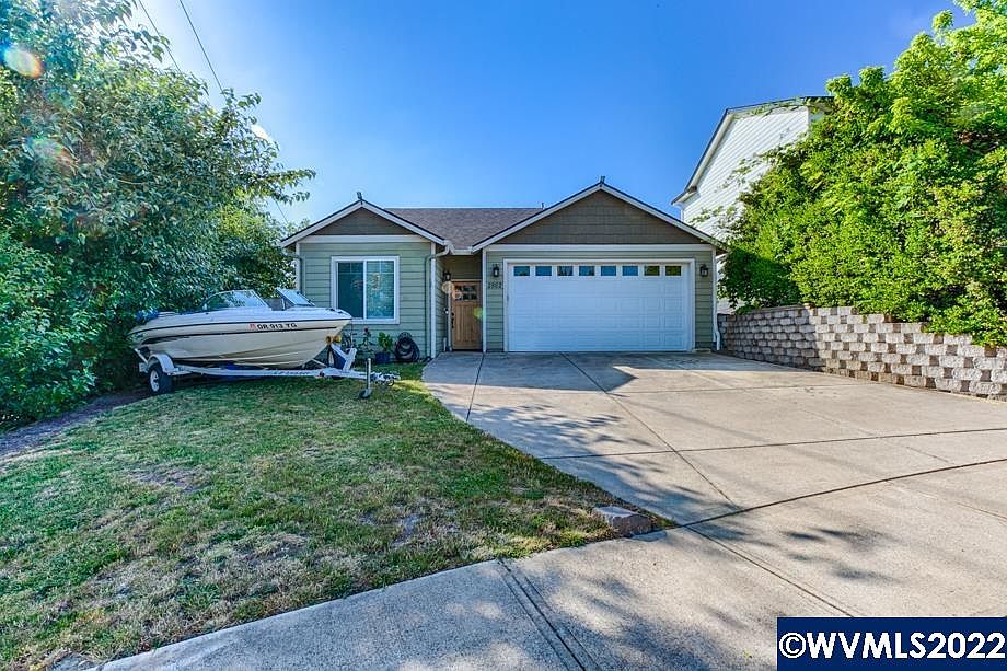 1st image of 2862 Van Kleeck Pl NW