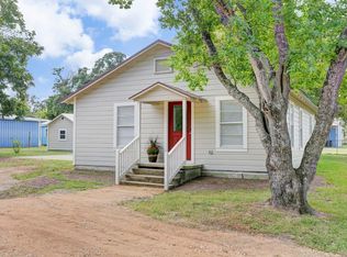 137 Carmine Cemetery Rd, Carmine, TX 78932