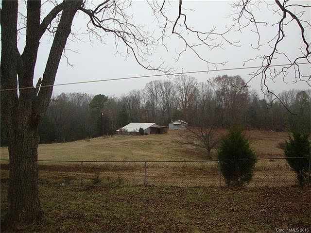 2nd image of 2320 Sutton Spring Rd