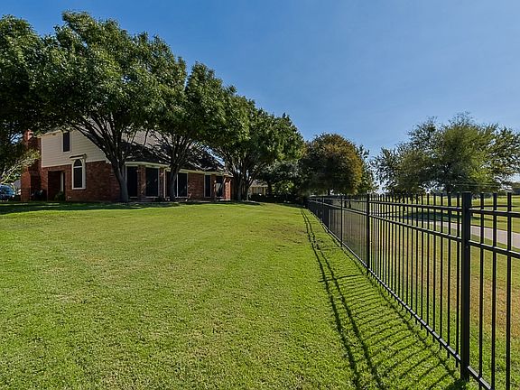 5th image of 2303 Breaker Ct