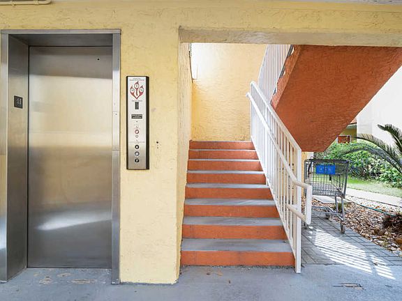 3rd image of 209 W Miracle Strip Pkwy APT B303