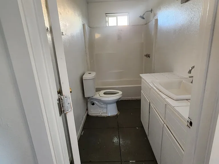 1821 Lirio St — Photo 4