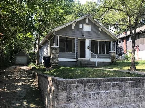 5008 Olive St, Kansas City, MO 64130
