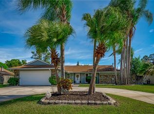 1063 SE Floresta Dr, Port Saint Lucie, FL 34983