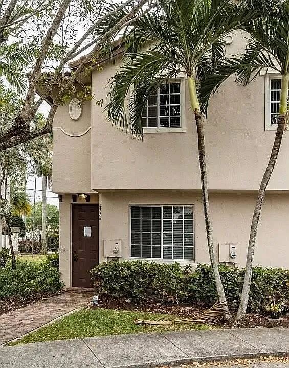 4116 Napoli Lake Dr #4116