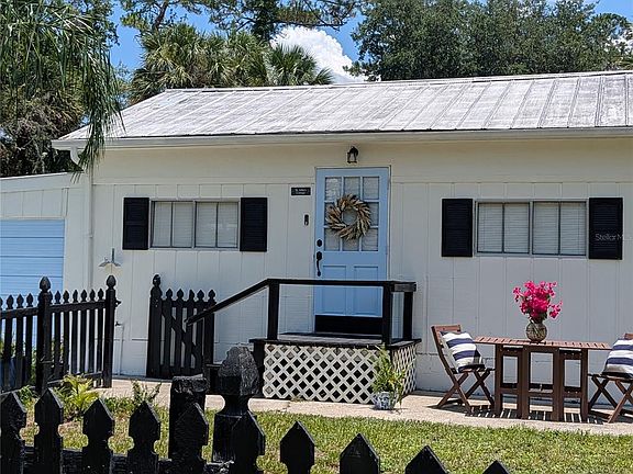 2nd image of 55914 Bay Rd
