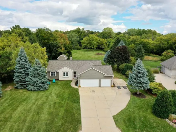 W260N5516 Glen Ridge ROAD, Lisbon, WI 53089