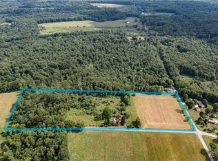 20 Riggs Rd, West Middlesex, PA 16159